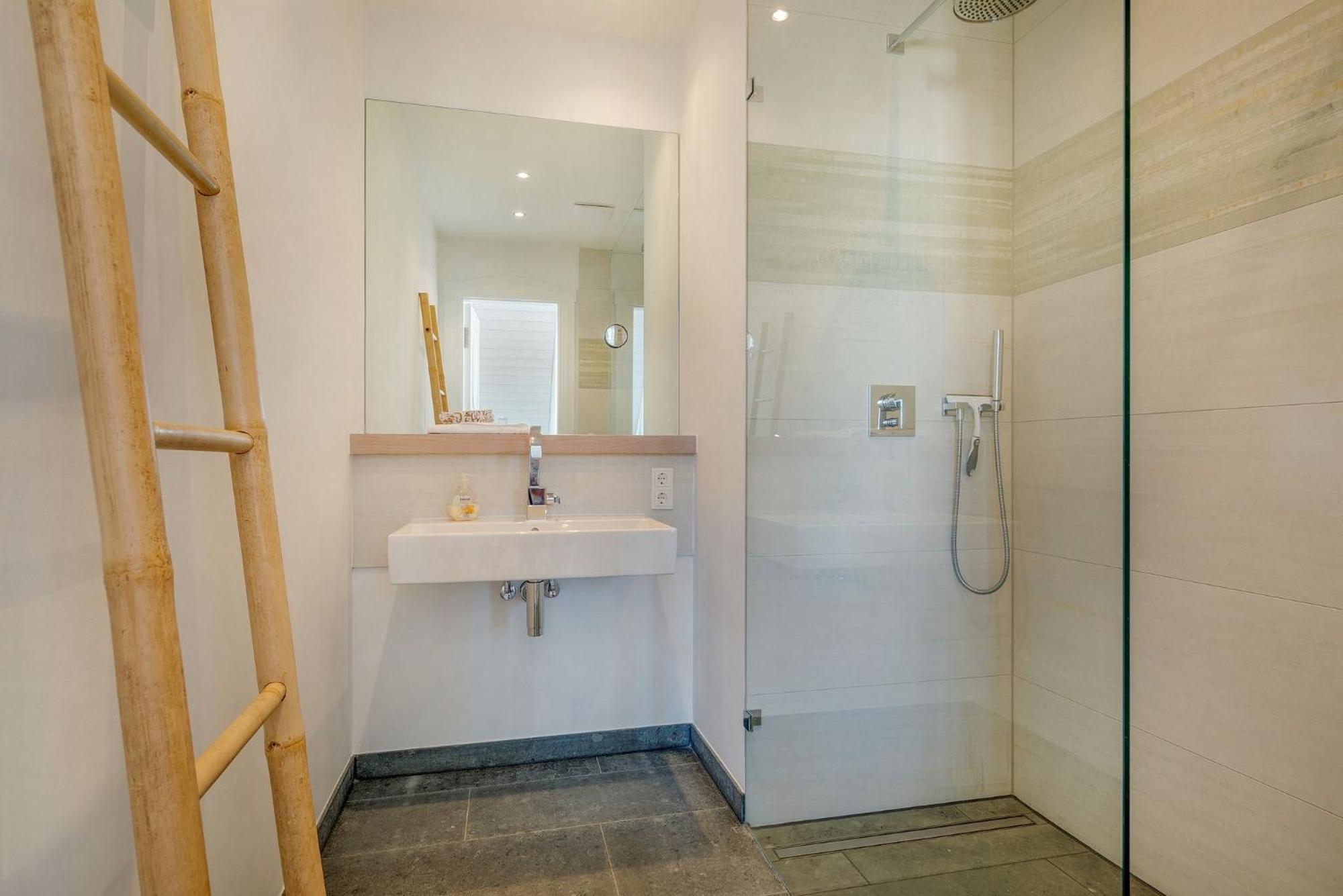 Villa Theres Penthouse Seaside Зеллин Экстерьер фото